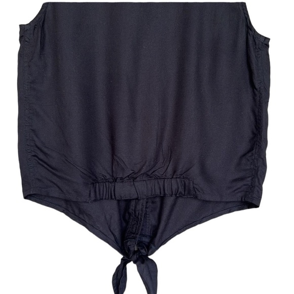 Japna Black Button Down Front Knot Tie Sleeveless Cropped Top NWT - Picture 4 of 7